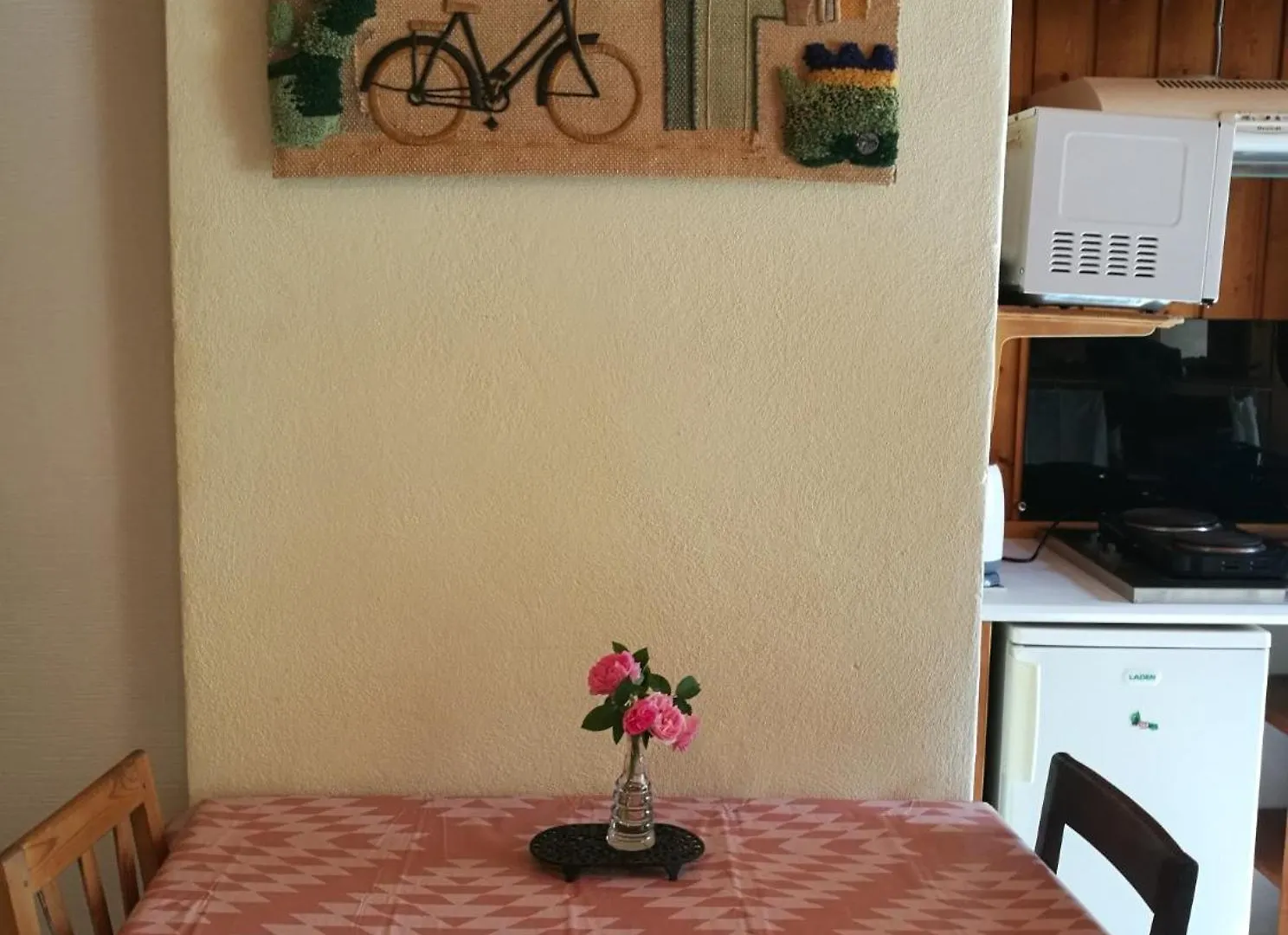 Studio Ensoleille Avec Jardin Pour 2 A Monetier Ле-Монетье-ле-Бен